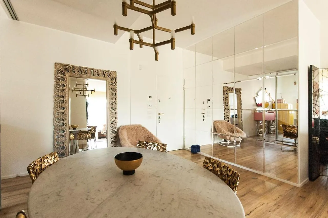 Apartmán Luxury Designer Space In Shopping District Milán