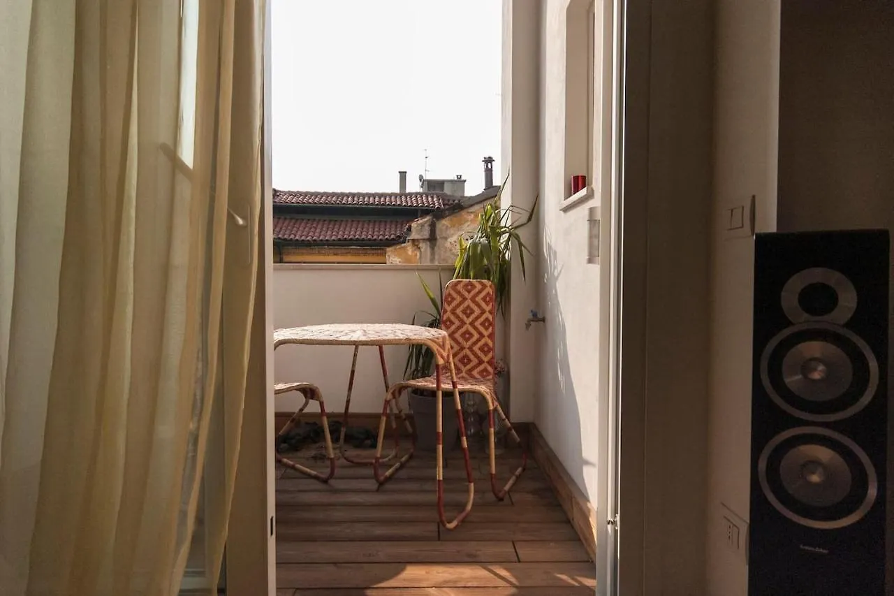 Luxury Designer Space In Shopping District Milan 0*,